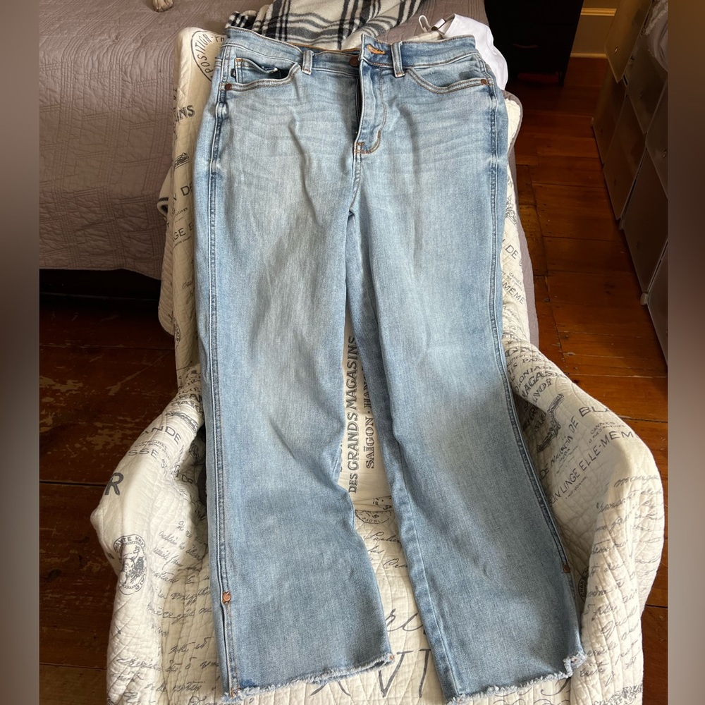 Judy Blue straight fit size 7, (28) jeans